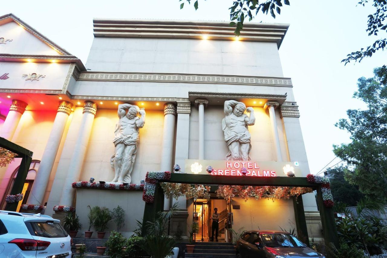 Capital O Green Palms Near Jhilmil Metro Station Hotel Ню Делхи Екстериор снимка